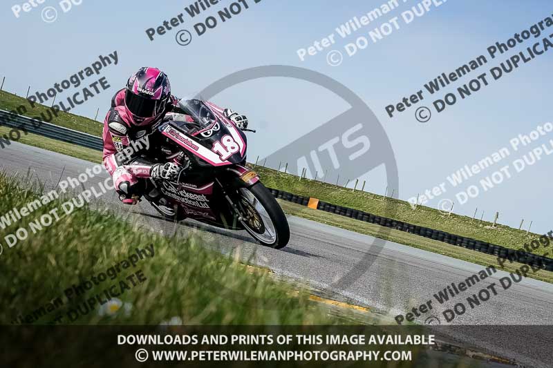 anglesey no limits trackday;anglesey photographs;anglesey trackday photographs;enduro digital images;event digital images;eventdigitalimages;no limits trackdays;peter wileman photography;racing digital images;trac mon;trackday digital images;trackday photos;ty croes